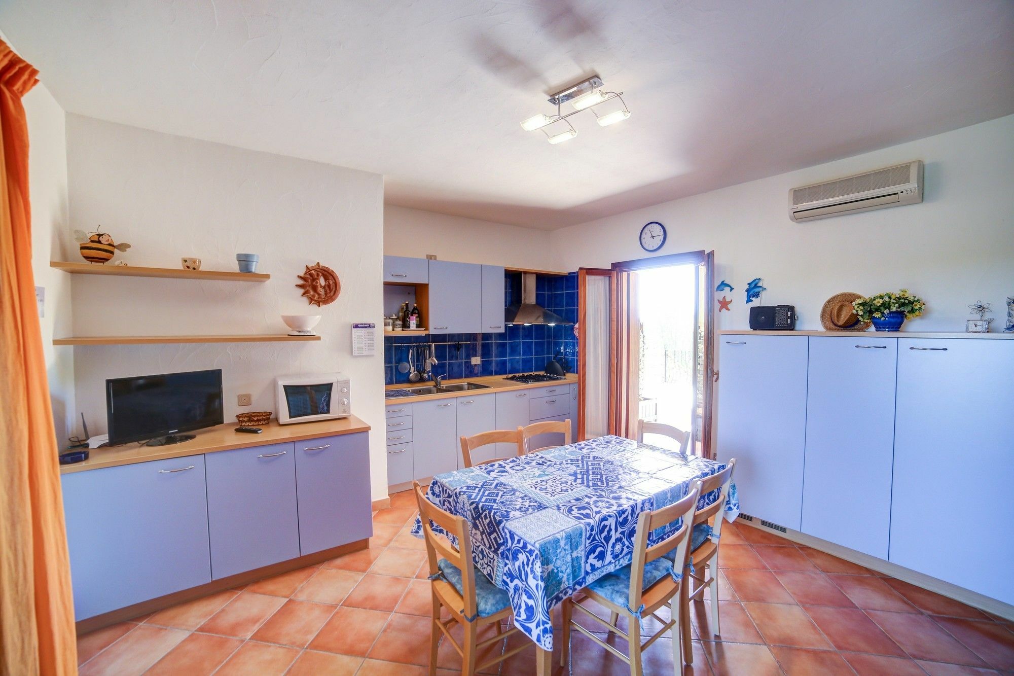 Delia Apartments سان تيودورو المظهر الخارجي الصورة